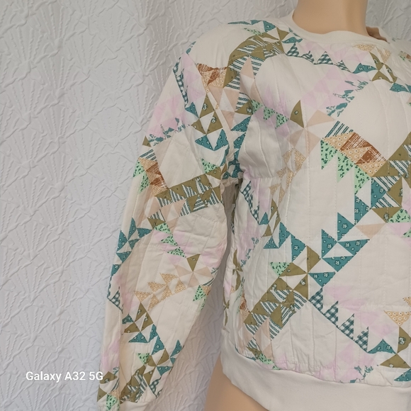 Universal Thread Women Size S Cream Quilted Sweatshirt - Picture 6 of 15